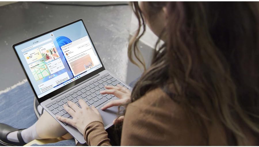 Microsoft Surface Laptop Go 2 12.4" Touchscreen, Intel Core i5-1135G7 2.4GHz, 16GB RAM, 256GB SSD, Windows 11 Home, Platinum (Renewed)