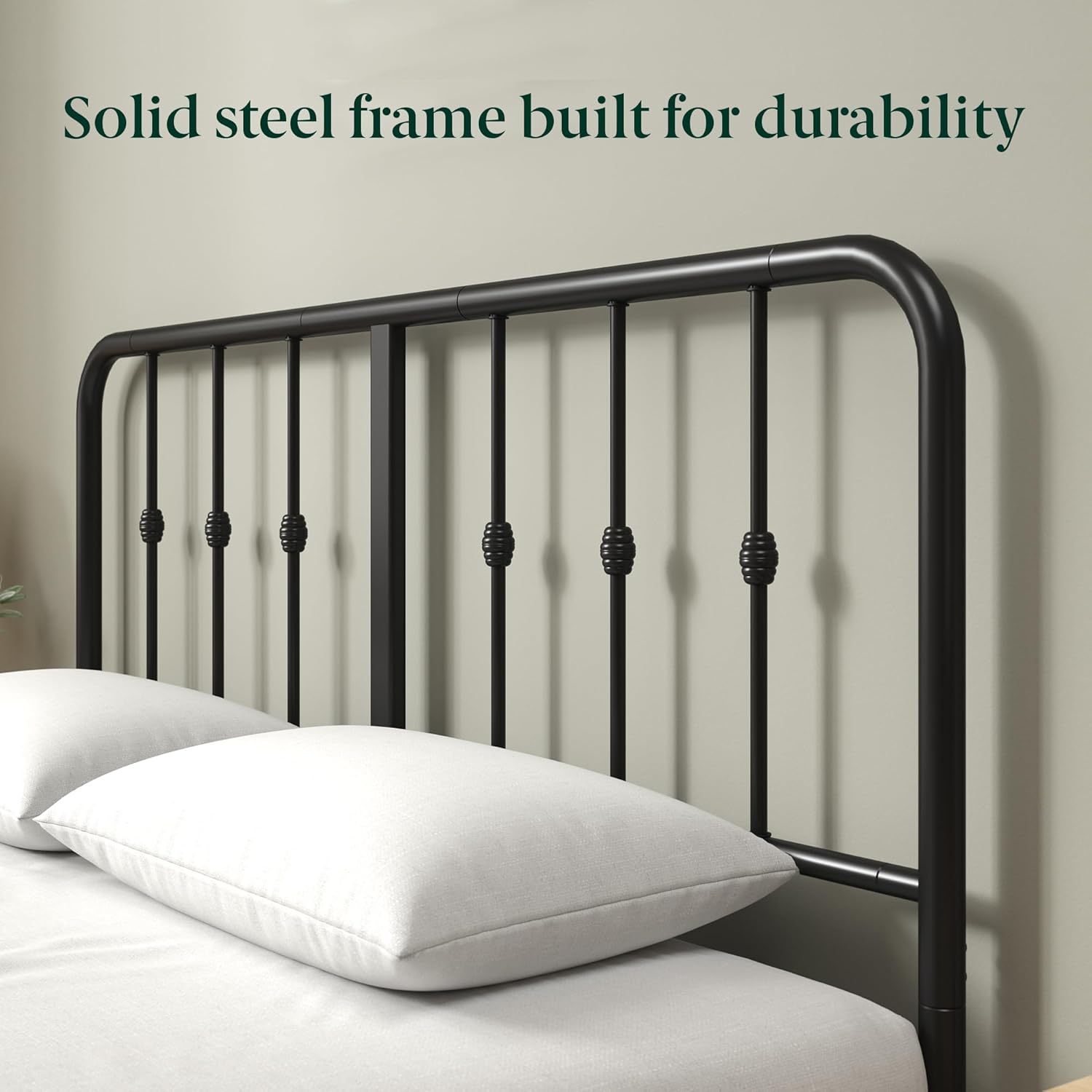 Zinus Leonardo Metal Platform Bed Frame, Victorian Spindle Style Headboard and Footboard, Heavy Duty Bed Base, Ample Underbed Space, Queen