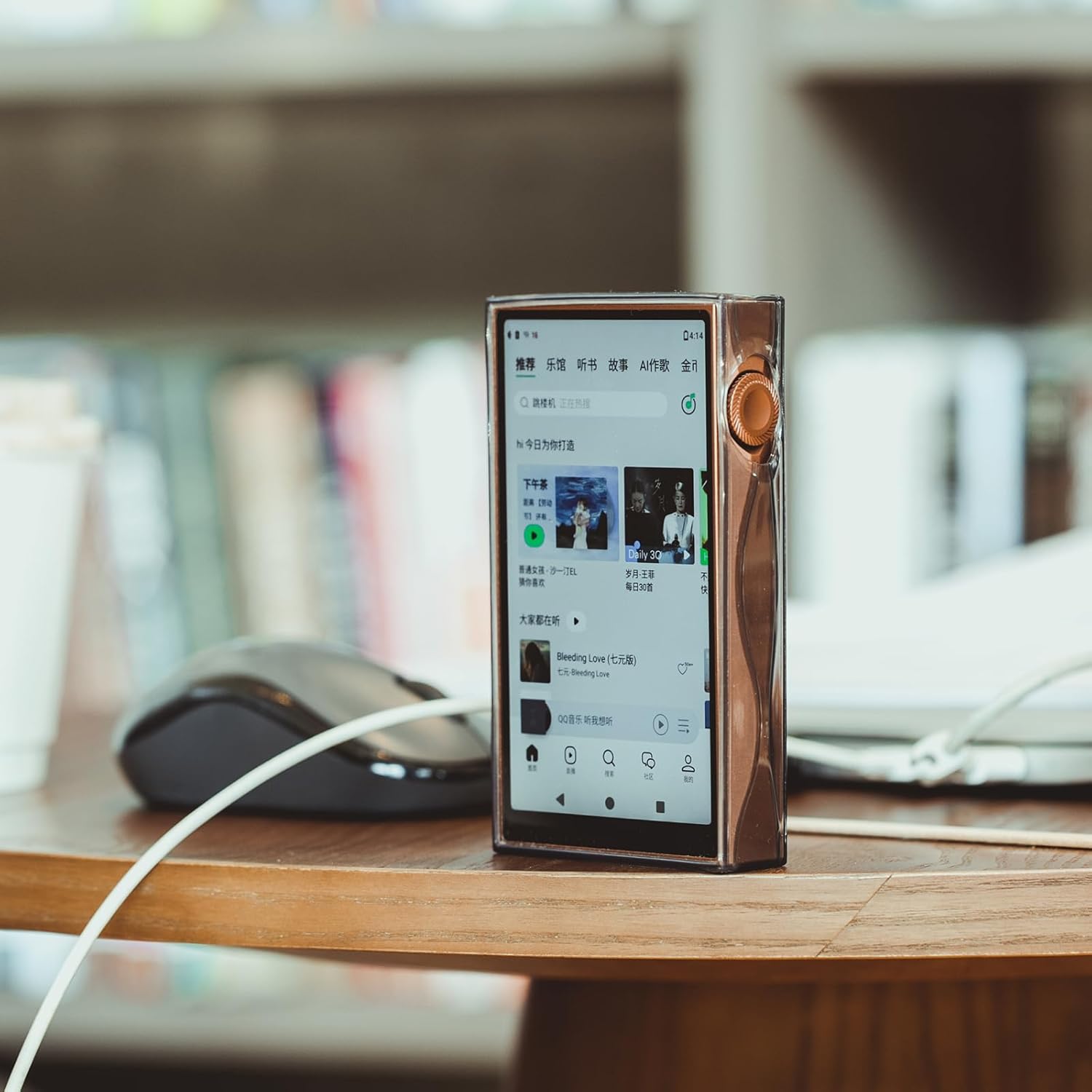 SHANLING M3 Plus Android13 Player,Portable Digital Audio Player,MP3/MP4 Player,Snapdragon 665 4GB+64GB,4X CS43198 DAC,768kHz/32bit,DSD512,MQA 16X .3.5mm/4.4mm,800mW@32Ω Output (Moca)