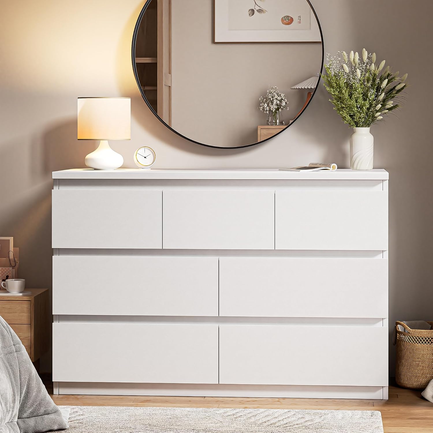 Jocoevol Modern White 7 Drawer Dresser for Bedroom, Simply Chest of Drawers, Wood Storage Dresser with Deep Drawers for Living Room Hallway Entryway, White