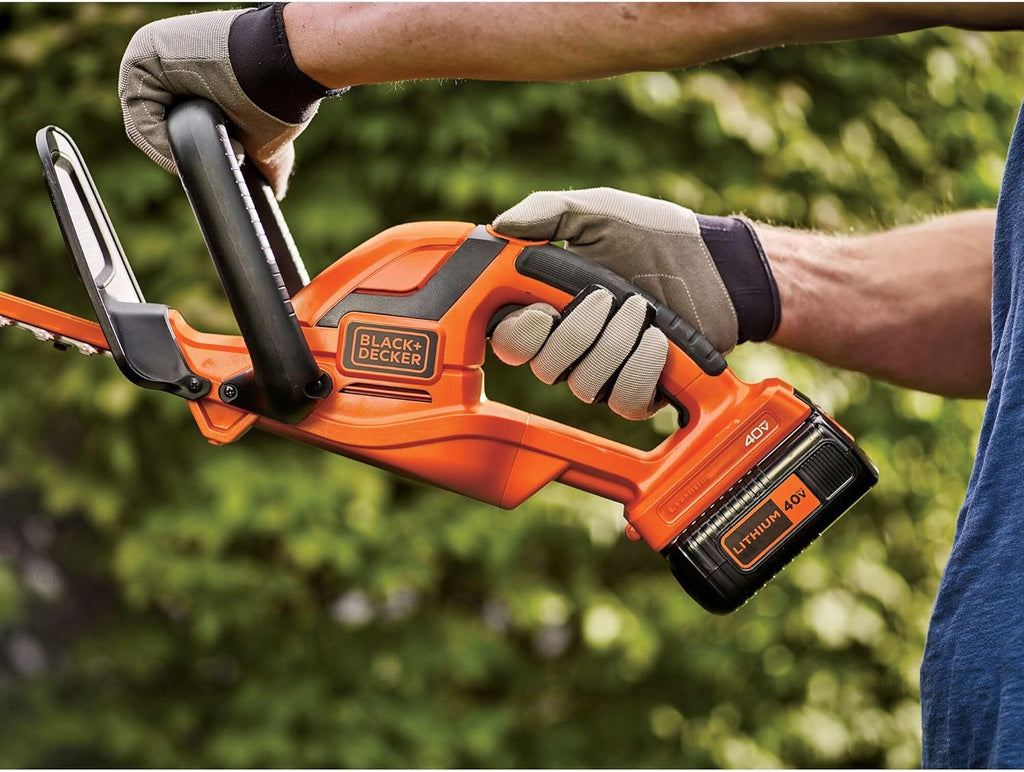 BLACK+DECKER 40V MAX Hedge Trimmer, 22" Blade Length, Powerful Motor with Reduced Vibrations, Sharp Blades for 3/4" Thick Cuts, Battery and Charger Included (LHT2240C)