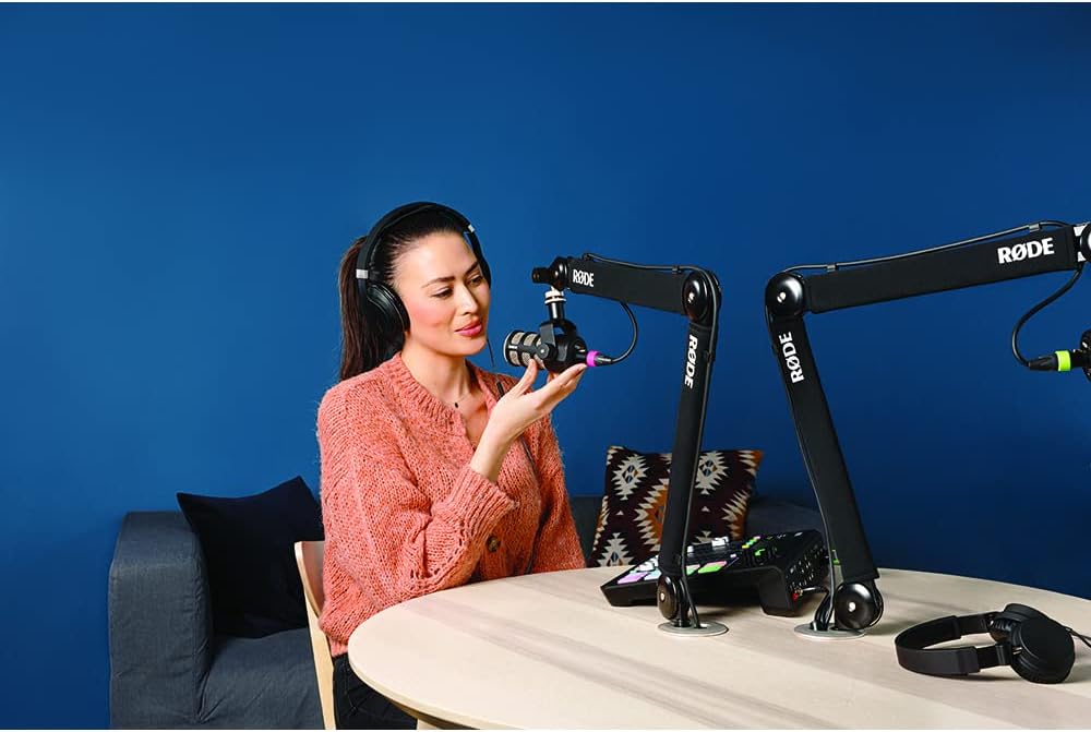 RØDE PSA1+ Professional Studio Arm with Spring Damping and Cable Management, Black