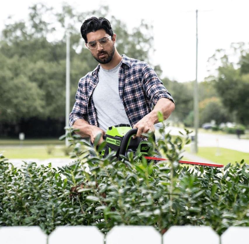 Greenworks 60V 26" Brushless Cordless Battery-Powered Hedge Trimmer, 2.0Ah Battery and Charger Included