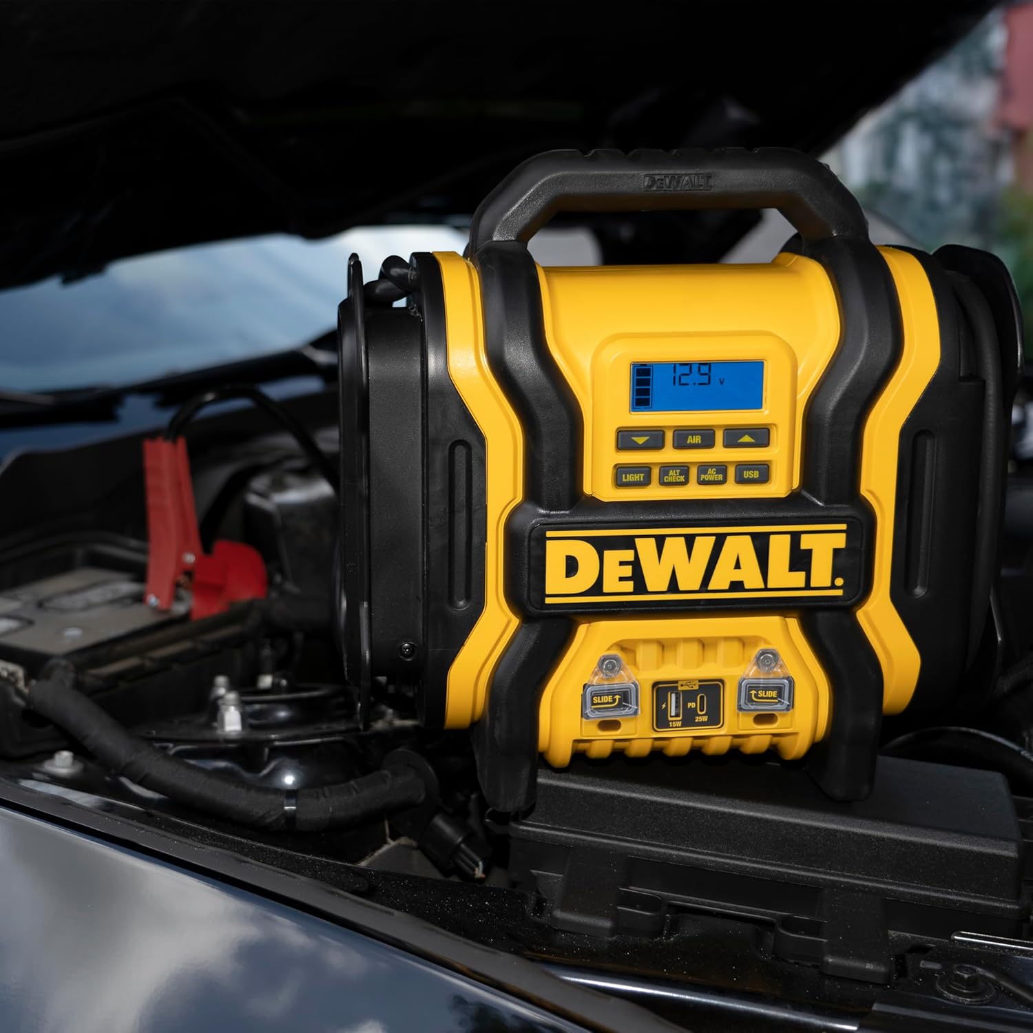 DEWALT DXAEPS14 2000 Peak Battery Amp 12V Automotive Battery Booster Jump Starter/Power Station with 120 PSI Compressor, 500W AC Power Inverter, and 15W USBa & 25W USB Ports