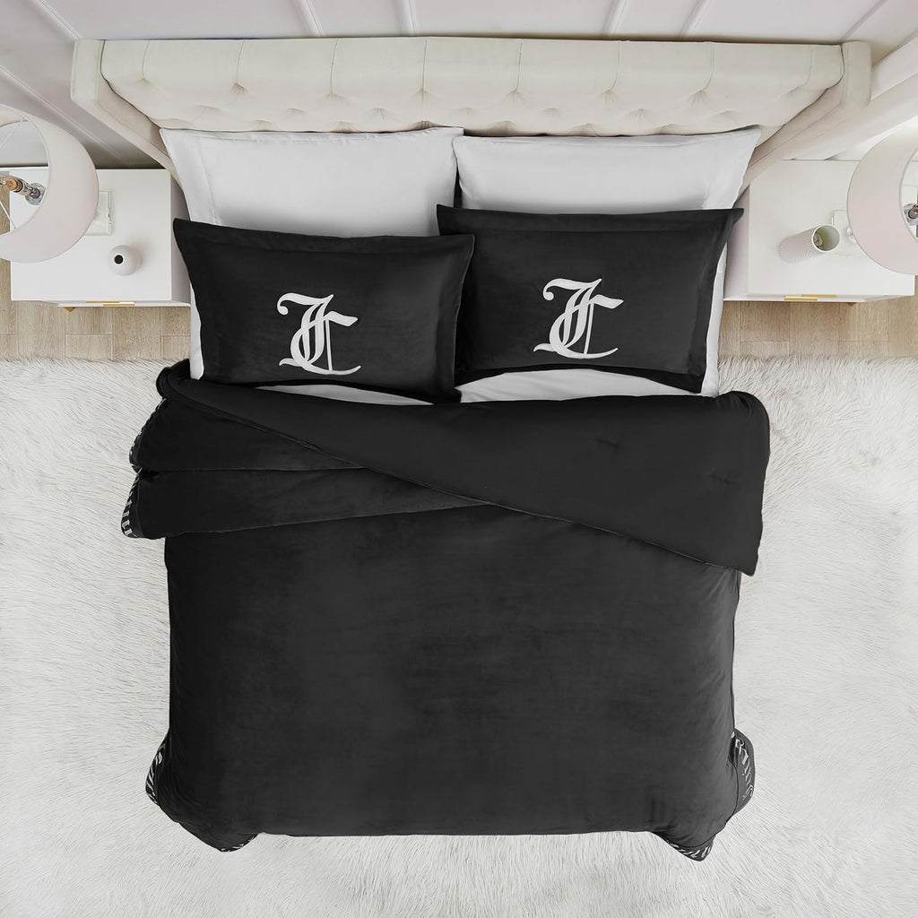 Juicy Couture - Comforter Set - Gothic Design Bedding - Twin/Twin XL - 2 Piece Set Includes (1) 90" x 68" Comforter and (1) 20" x 26" Sham - Wrinkle Resistant - Premium Bedroom Decor - Black