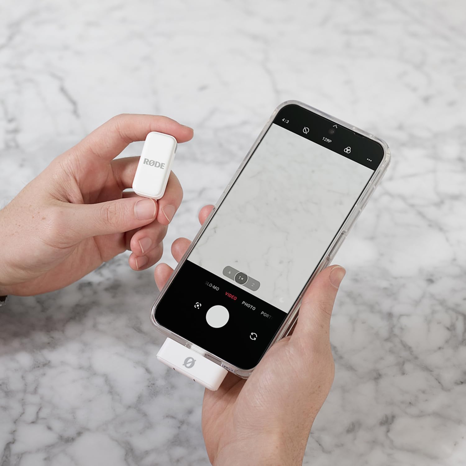 RØDE Wireless Micro - Compact Wireless Microphone, Two Mics with Charge Case for Smartphone Content Creation - USB-C, White
