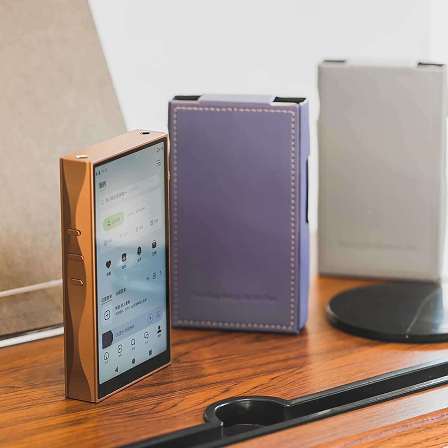 SHANLING M3 Plus Android13 Player,Portable Digital Audio Player,MP3/MP4 Player,Snapdragon 665 4GB+64GB,4X CS43198 DAC,768kHz/32bit,DSD512,MQA 16X .3.5mm/4.4mm,800mW@32Ω Output (Moca)