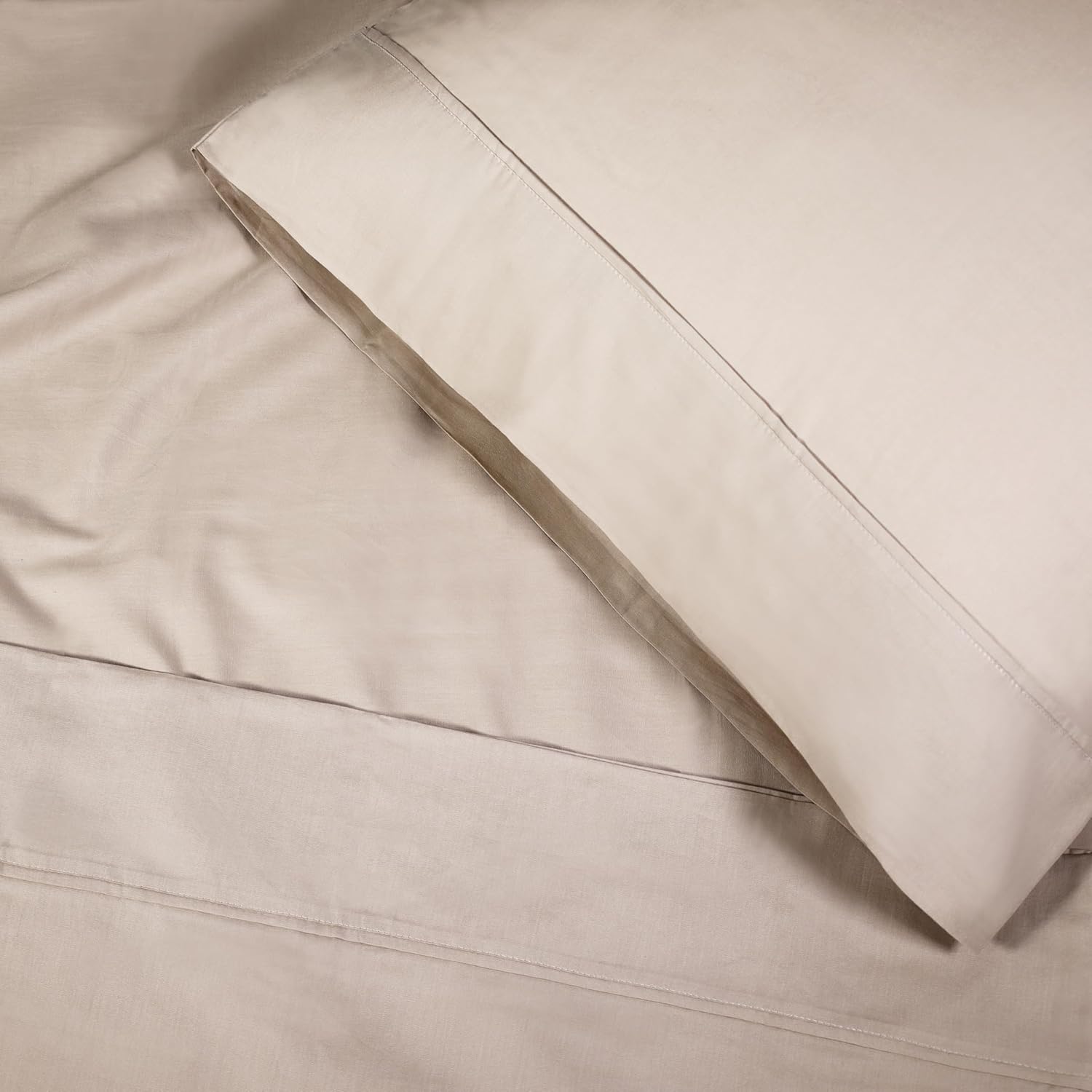Superior 300 Thread Count Cotton Percale Sheet Set, Silky-Soft, Cooling Sheets, Bedding Basics, Breathable Sheets, 1 Elastic Deep Pocket Fitted Sheet, 1 Flat Sheet, 2 Pillowcases, Full, Tan