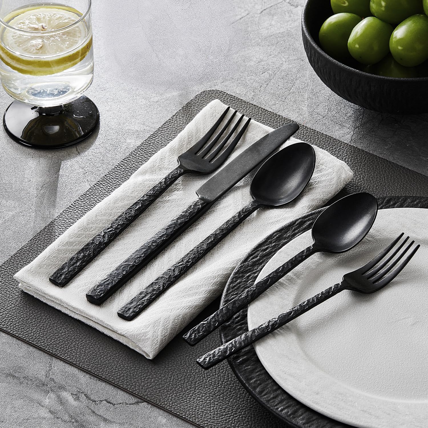 KINGSTONE 40 Pcs Black Hammered Silverware Set for 8, 18/10 Stainless Steel Heavy Duty Flatware Set, Tableware Cutlery Utensil Sets for Home Restaurant Dishwasher Safe