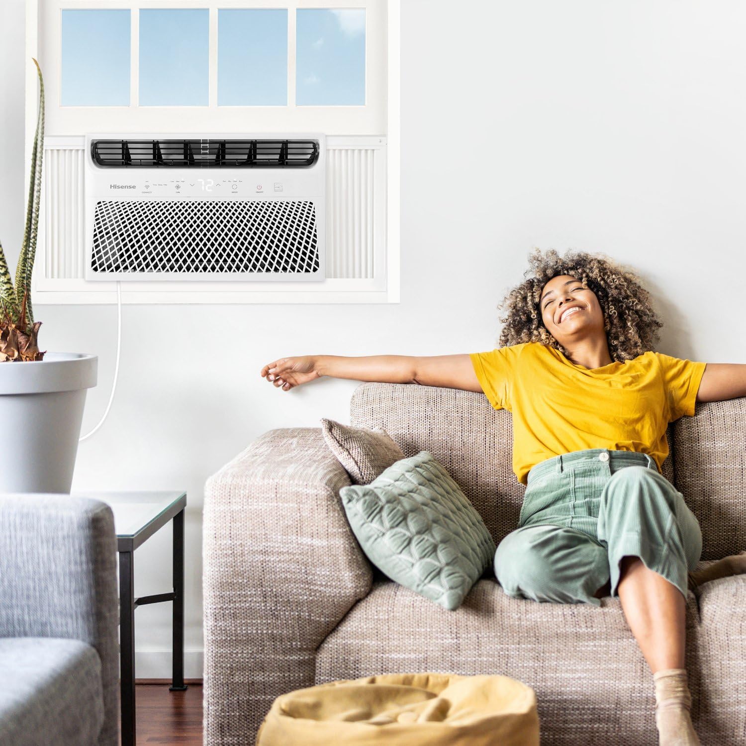 Hisense 8,000 BTU Smart Window Inverter Air Conditioner with Quiet, High Efficiency Operation and Wi-fi Control, 115V, Window AC Unit for Apartment, Bedroom, Medium Rooms up to 350 Sq. Ft. in White